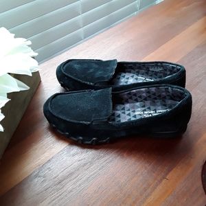 Black Suede Sketchers Relaxed Fit Air Cooled Loafers